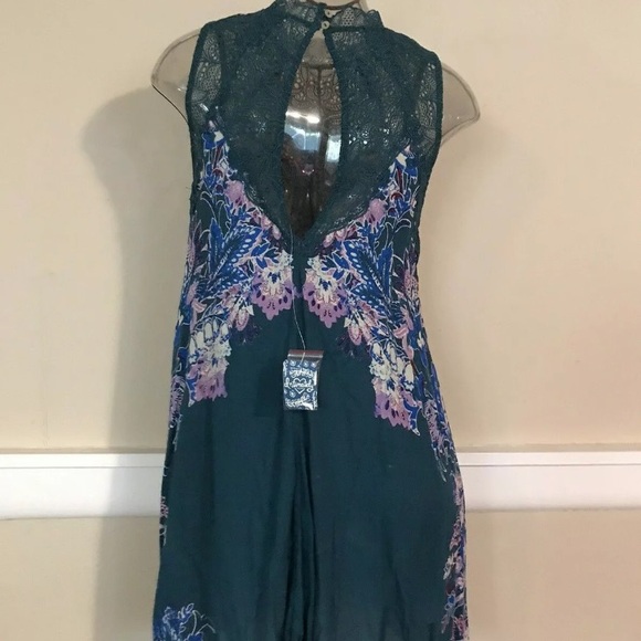 Free People - Picture 5 of 5